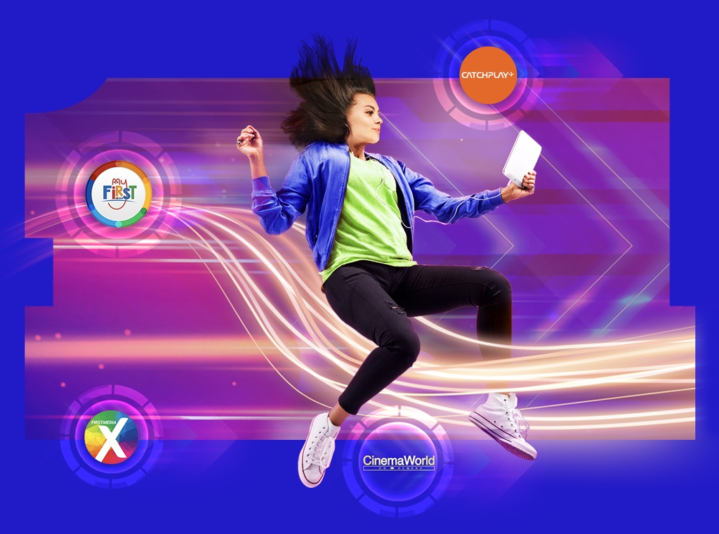 Nikmati internetan ngebut dengan hiburan #lebihkencanglebihbebas